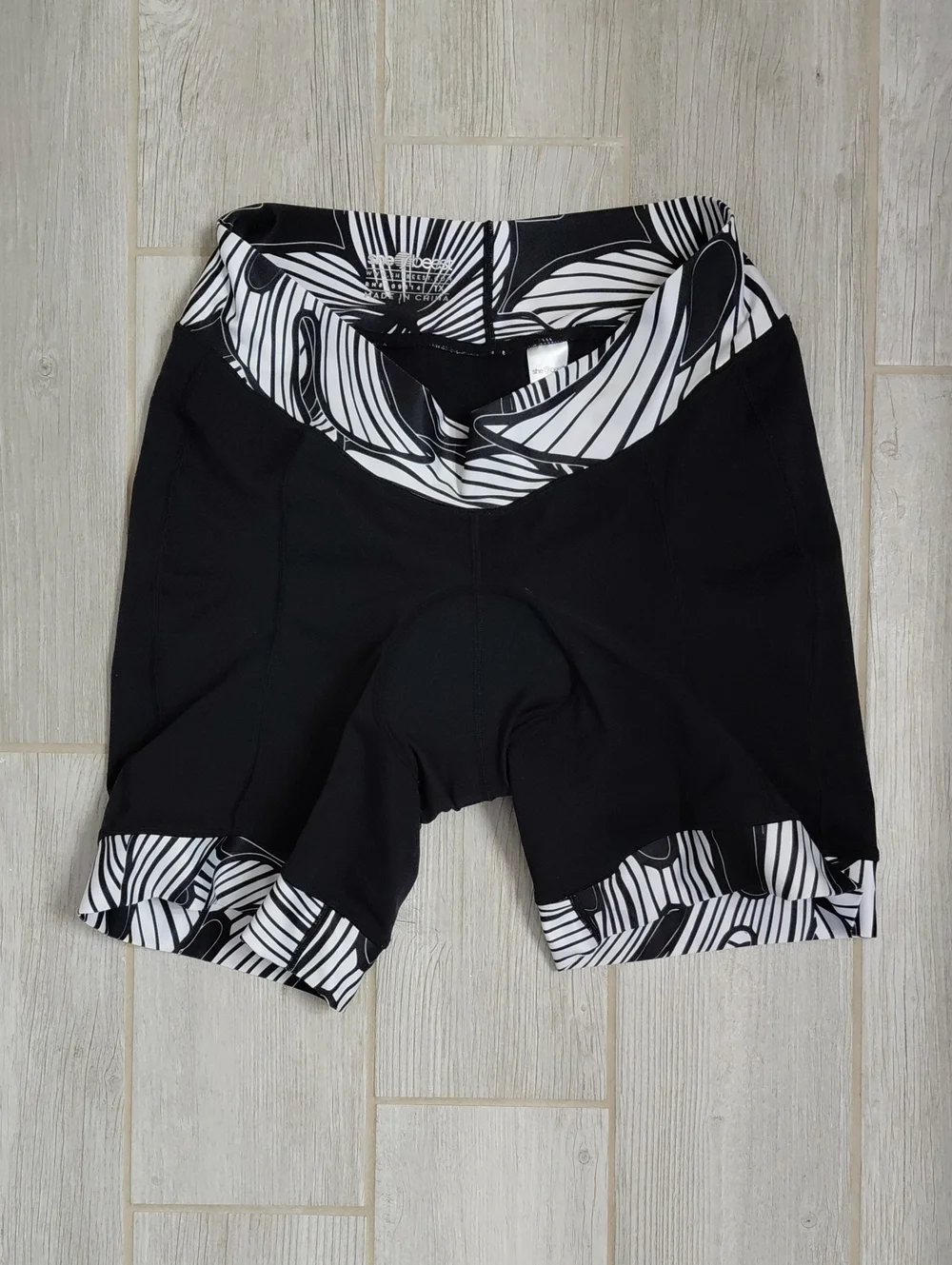 Shebeest Ultimo Short Banana Leaf Biking Shorts